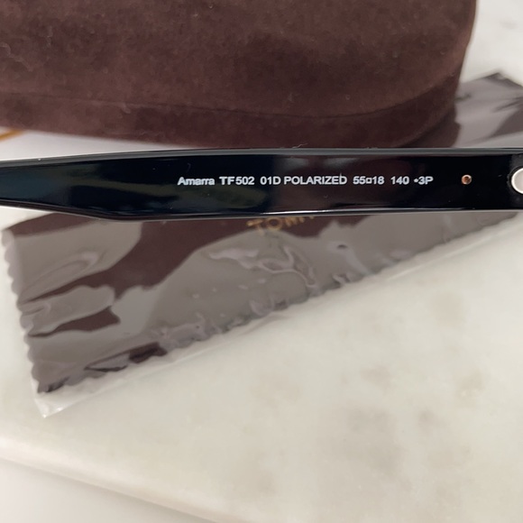 Tom Ford Sunglasses - Picture 5 of 8